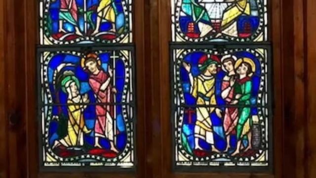 Grace Church Stained Glass Window Tour смотреть онлайн