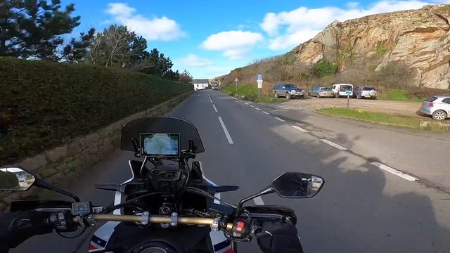 Looking at a used Africa twin in 2021?Quick ride on my 2017 Africa twin. смотреть онлайн
