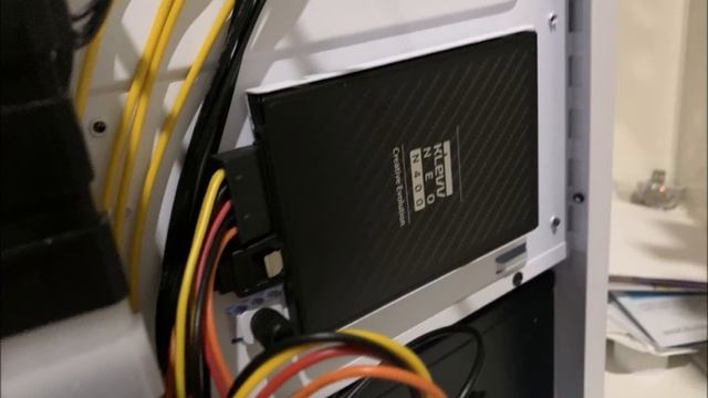 판교 컴퓨터수리 로고 화면에서 멈추거나 블루스크린이 뜰때 SATA SSD 교체 смотреть онлайн