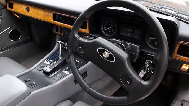 Lot 67 - 1987 Jaguar XJS 3.6 смотреть онлайн