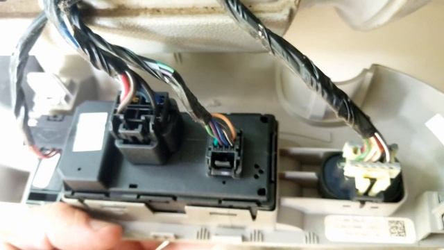 Chevy truck window switch replacement fix смотреть онлайн