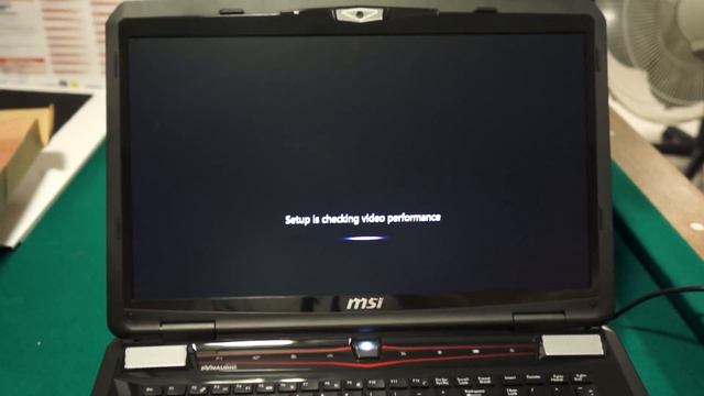 [HD] MSI Gaming Laptop GT780R-012US First Boot смотреть онлайн