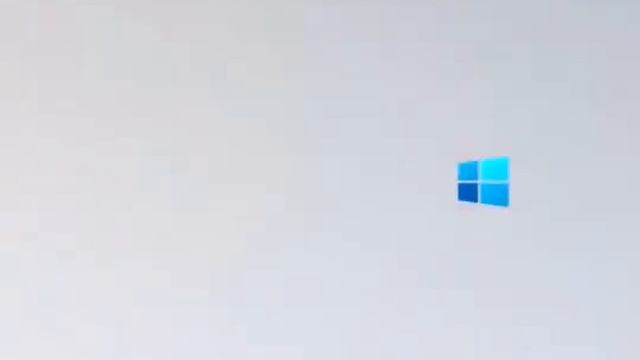 Windows 10 X startup animation. смотреть онлайн