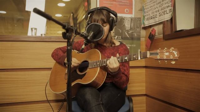 Márcia - Brilha (ao vivo na Vodafone FM) смотреть онлайн