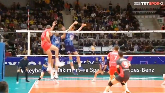 Martin Atanasov/2022-2023 Türkiye Efeler Ligi PlayOff Yarı Final 3.maç/Ziraat Bankkart & Fenerbahçe смотреть онлайн