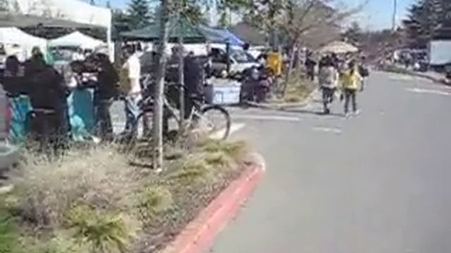 De Anza Flea Market Cupertino CA video by Jack D. Deal ESP смотреть онлайн