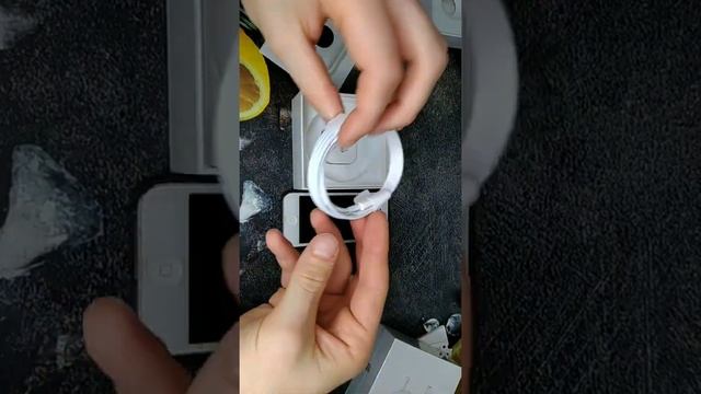 Аирподс 2 и Аирподс Про смотреть онлайн