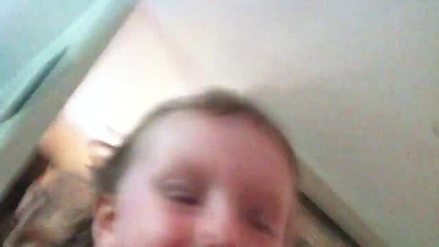 Rebekah took my iPod! смотреть онлайн