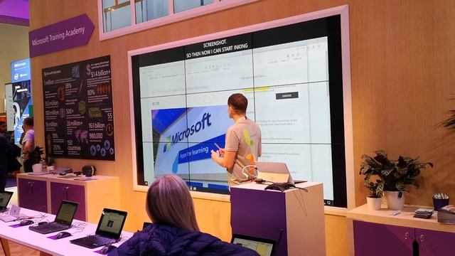 Using Windows 10 Tools to Support an Untethered Classroom - Microsoft - BETT Show 2019 смотреть онлайн