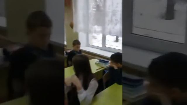 Футбольный классный час. Тема: Легендарные игроки России и мира смотреть онлайн