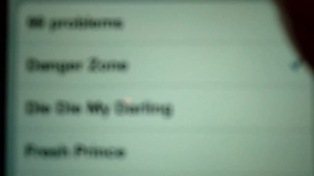 How to Assign a Ringtone to a Contact on iPhone 4/4S смотреть онлайн