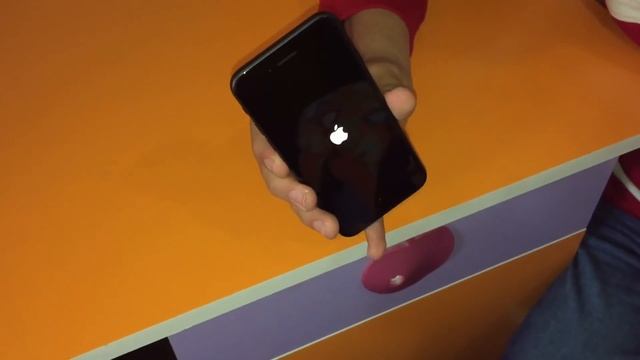 UNBOXING #2// ԲԱՑՈԻՄ ԵՆՔ iPhone 8-ը// iPhone 8// KAR comedy смотреть онлайн