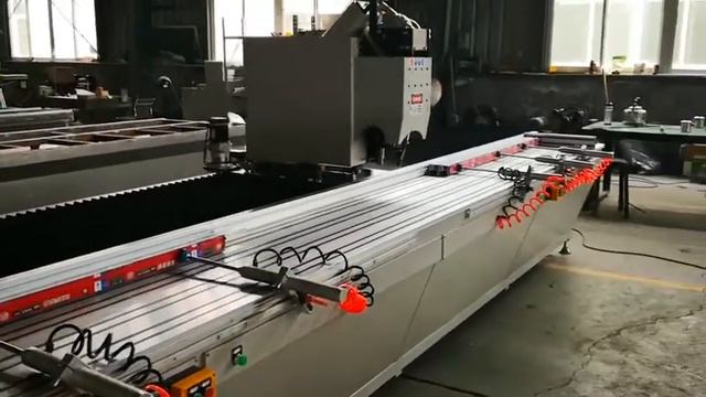 UPVC Window Screw Fastening CNC Machine WhatsApp/Wechat:+86 13573165746 смотреть онлайн