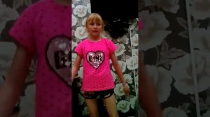 Песня уходи и дверь закрой с Ксенией левчик
