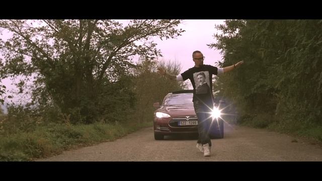 Suvereno - TESLA (prod. Jeso) /OFFICIAL VIDEO/ + ENG subtitles смотреть онлайн