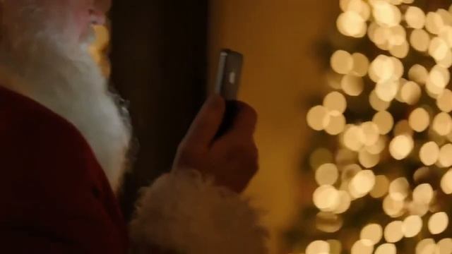 Реклама iPhone 4S Siri Санта Клаус. смотреть онлайн