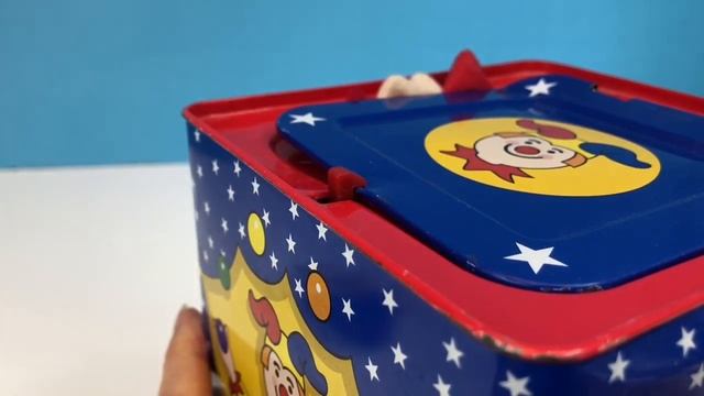 How JACK-IN-THE-BOX Works with Teletubbies Toys смотреть онлайн