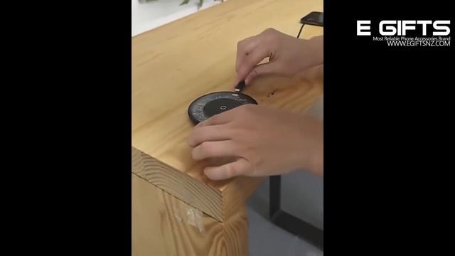 Awesome stuff:iPhone Samsung Baseus fast 15 w Qi Smart Simple Wireless Charger смотреть онлайн