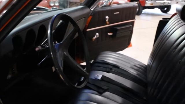 1969 Pontiac Custom S смотреть онлайн