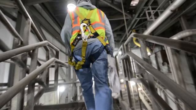 "Visit Mr. Lincoln's Home Town" Sign - Springfield, IL смотреть онлайн