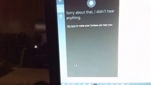 Cortana Voice Assistant Plays Deaf смотреть онлайн