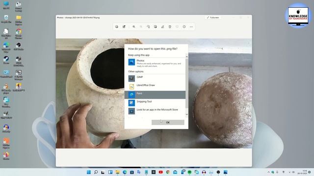 Windows 11 OS | Very long process type text on photo. смотреть онлайн