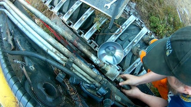 Valmet 911.3 small crack in hydraulic pipe смотреть онлайн