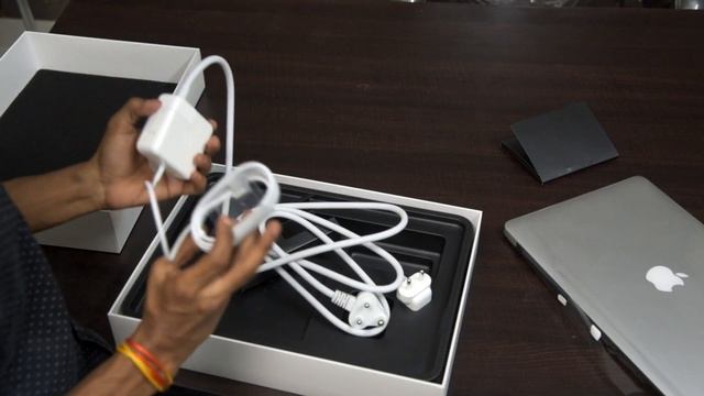Apple Mac Book Air Unboxing And First Look | Best Mac Book Under Rs 63000 смотреть онлайн