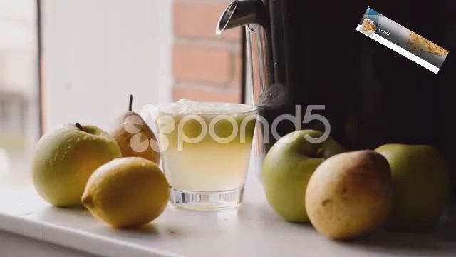 Apple Juice Squeezed Into Cup - Pond5 Stock Footage смотреть онлайн