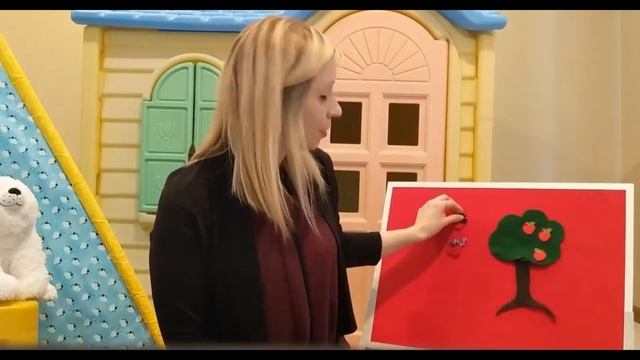 Storytime with Jenna - Apples and Trees смотреть онлайн