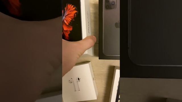 Коробки от оригинальных iphone смотреть онлайн