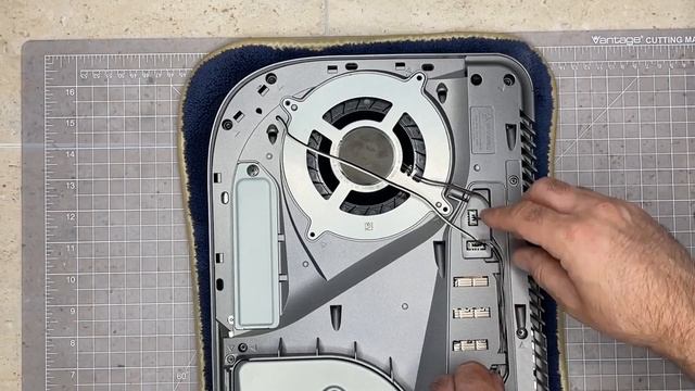 PS5 Custom Mod - Huge side window смотреть онлайн