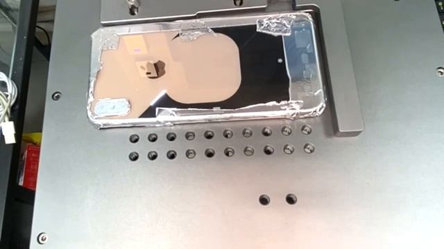 Замена заднего стекла на iPhone смотреть онлайн