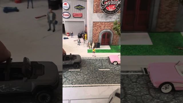 Hotwheels Hummer Barbie de Ken. смотреть онлайн