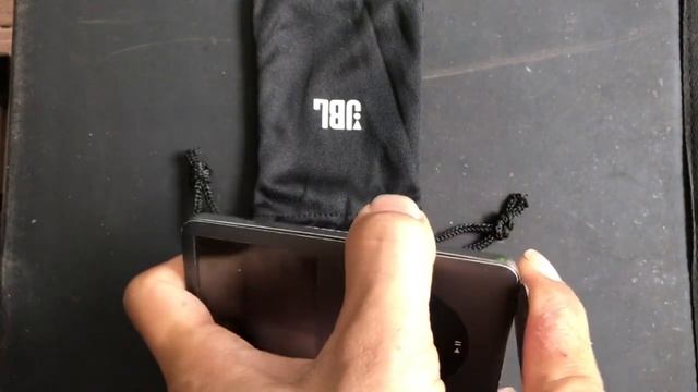 iPod Classic gen 6th or 7th : disassembly back cover смотреть онлайн