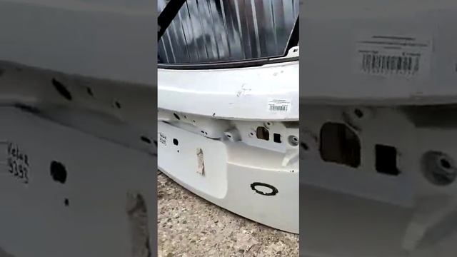 9393 Крышка багажника Land Rover Range Rover Velar смотреть онлайн