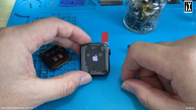 Apple Watch SE and SE 2 what different both screen смотреть онлайн