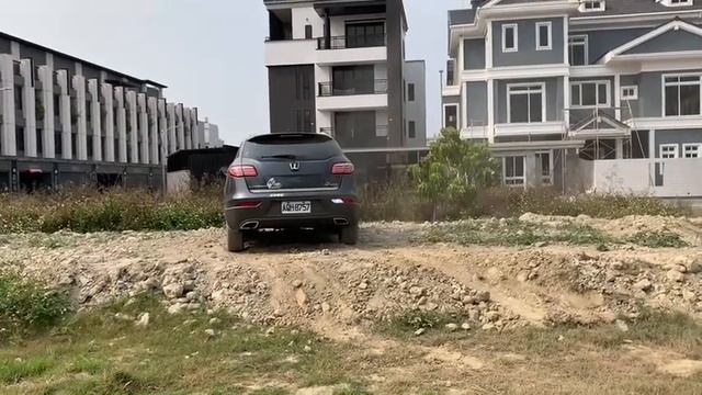 納智捷Luxgen U7 ecohyper #4wd Lock Mode/ESC ON смотреть онлайн