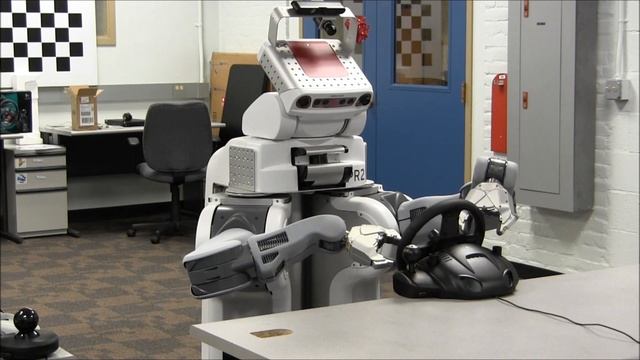 User-guided Valve-Turning on the PR2 Archie at WPI смотреть онлайн