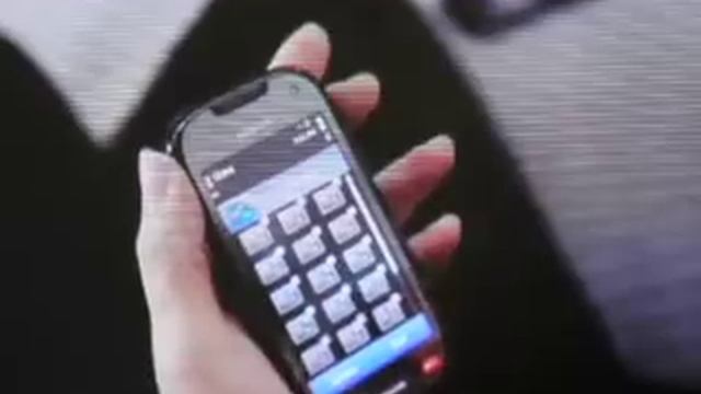 Nokia C7 Anna NFC Tutorial-Condividere con un tocco.MOV смотреть онлайн