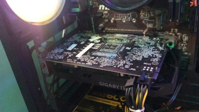 Rakit PC 10 Juta Dengan AMD Ryzen 5 2600 disaat VGA MAHAL dan GHOIB !! Dapat apa aja?? смотреть онлайн