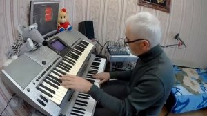 Little man.Шер и ее муж Сони Боно.или(  мелодия из фильма   Влюбленные  )