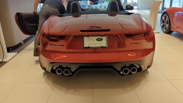 2022 Jaguar F-Type P450 смотреть онлайн