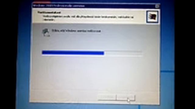 Installing Windows 2000 Finnish on virtual machine смотреть онлайн