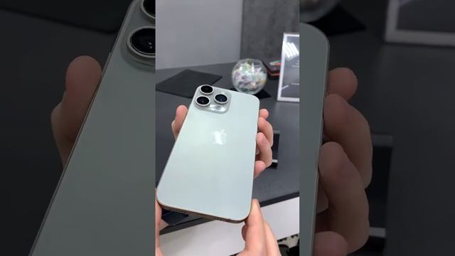 iPhone XR с дизайном 15 pro смотреть онлайн
