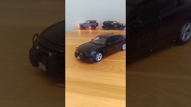 1/27 Welly 2016 Dodge Charger Pursuit, Florida Highway Patrol Ghost. смотреть онлайн