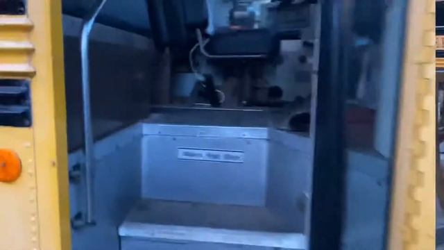 Taking The Blue Bird Bus Seats Out смотреть онлайн