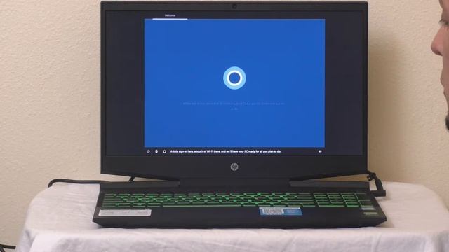 Unboxing a cool new HP Gaming Laptop PLUS Windows 10 intro! смотреть онлайн