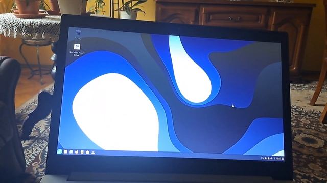 Fedora Budgie смотреть онлайн
