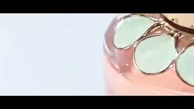 ELIE SAAB – Girl of Now Lovely смотреть онлайн